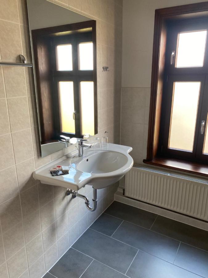Hotel Garni Am Dippeplatz Quedlinbourg Extérieur photo
